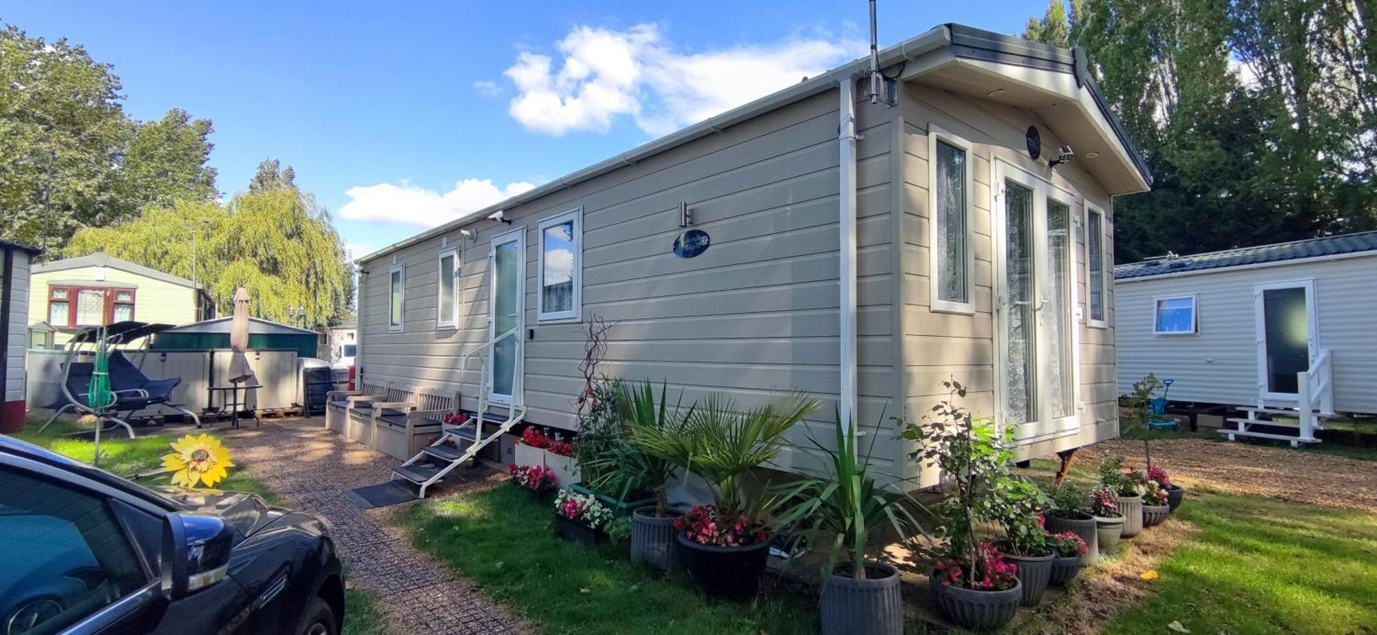 Billing Aquadrome Northampton, Royale Poplar Km12 Apartment Exterior photo